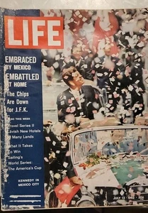 LIFE Magazine - July 13, 1962 - John F. Kennedy JFK, COMPLETE, Color Advertising - Picture 1 of 2