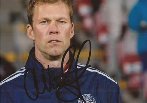 DENMARK: MORTEN WIEGHORST SIGNED 6x4 ACTION PHOTO+COA - Picture 1 of 1