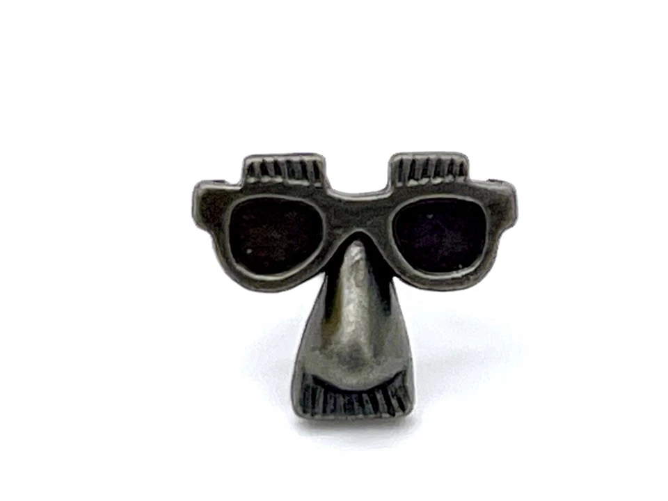 Game Pawn Mover - Nose Glasses - Scene It filmes de comédia ficha de substituição - Imagem 1 de 1