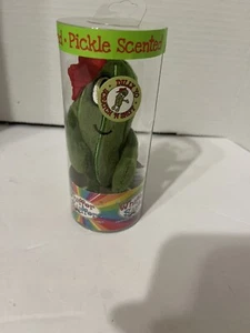 Whiffer Sniffer Dilly Yo Plush Pickle With Clip - Picture 1 of 3