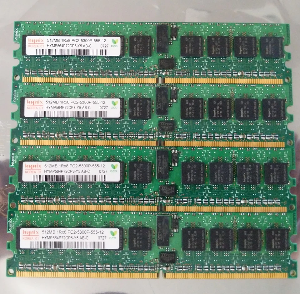 Hynix 512 MB PC2-5300P-555-12 DIMM  - Image 1 of 1