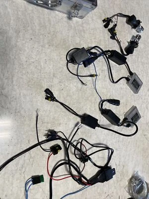 Oracle Lighting 8122-013 Canbus 6000K Bi-Xenon HID Kit - Image 1 of 4