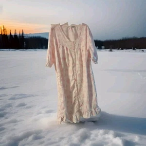 JENNIFER LOGAN WHITE/PINK FLORAL RUFFLE LONG NIGHTGOWN SZ 3X - Picture 1 of 4