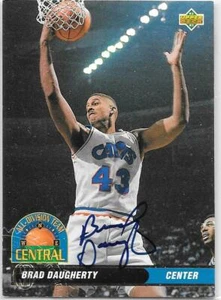 AUTÓGRAFO BRAD DAUGHERTY 1993 UD TOTALMENTE DIVISIONAL CERTIFICADO CENTRAL - Imagen 1 de 1