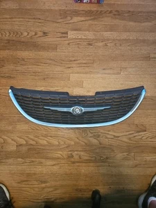 2000-2004 Chrysler Town & Country Front Grille Grill OEM 4857292AA - Bild 1 von 9