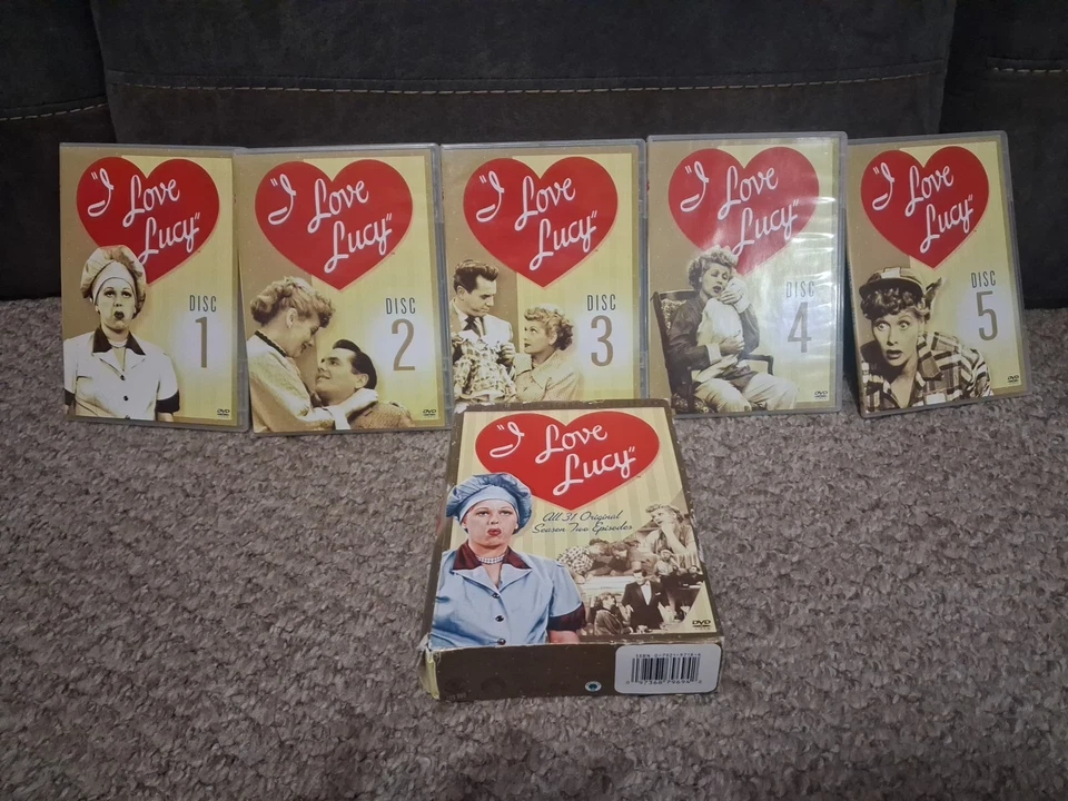 I LOVE LUCY All 31 Original Season TWO Episodes - Image 1 of 1