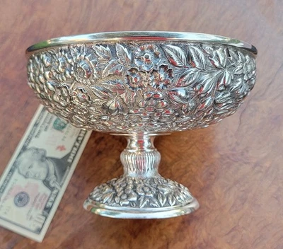 Cuenco con patas de plata esterlina BLACK STARR FROST FLORES REPOSADAS - 7 5/8" - 466 g Foto 1 de 4