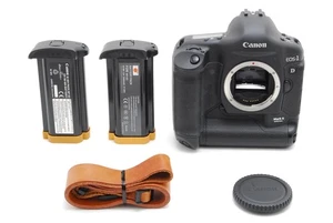 Canon EOS-1D Mark II [MINT]  8.2MP Digital SLR Camera Body From JAPAN - Picture 1 of 24