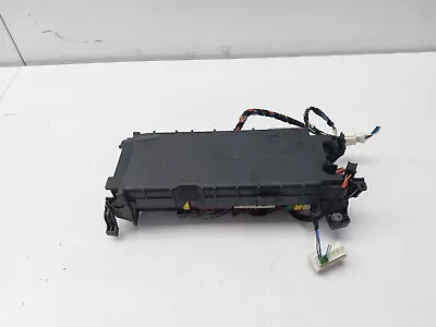 MERCEDES A CLASS W176 1.6 PETROL FUSE RELAY BOX 2014 A2465400140 - Image 1 of 4