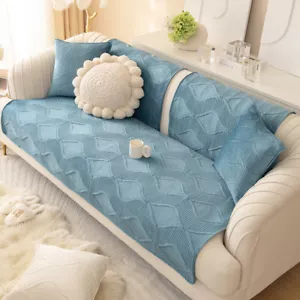 Anti-slip Fleece Sofa Cover for Pets - Protects Furniture from Stains and Damage - Picture 1 of 10