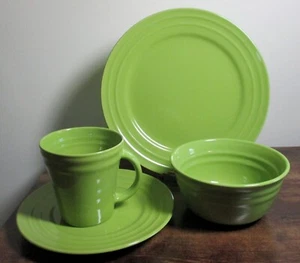 Rachel Ray "Double Ridge Green Apple" 4-Pc. Place Setting ~ Mint - Picture 1 of 6