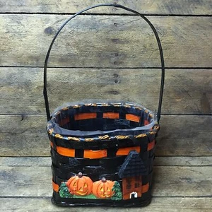 FTD Halloween Basket black with Jack O'Lanterns and Haunted House - Picture 1 of 2