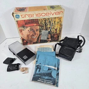 1- GE Handheld Vintage 1965 CB Radio Transceiver Walkie Talkies Needs Repair - Bild 1 von 19
