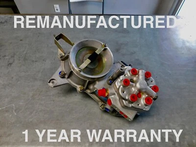 190E 300E 300CE 300SEL 300SE 300GE 260TE DISTRIBUIDOR DE COMBUSTIBLE CON CARCASA DE ACELERADOR Foto 1 de 4