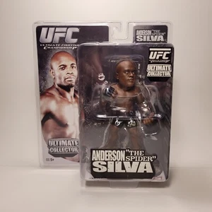 Figura Round 5 UFC Ultimate Collector ANDERSON SILVA 2010 - Imagen 1 de 6
