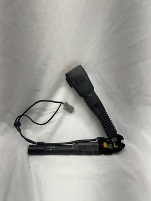 06 - 13 BMW E82 E88 E90 E92 135i 325i Front Left Seat Belt Buckle Tensioner OEM - Изображение 1 из 4