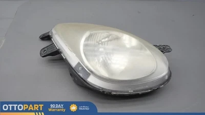 2006-2010 PONTIAC SOLSTICE Front Right Side Headlight Lamp Assembly OEM 15885810 - Image 1 of 4
