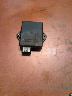 Polaris ATP 330 2003 ECU UNIDAD DE CONTROLADOR DE COMPUTADORA CAJA NEGRA ECM CDI  Foto 1 de 4