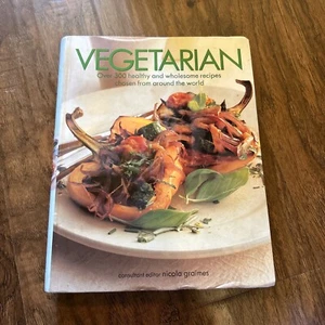 Vegetarian - Paperback By Graimes, Nicola - GOOD - Picture 1 of 4