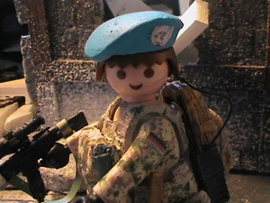 PLAYMOBIL CUSTOM SOLDADO ALEMAN ONU (AFGANISTAN-2016) REF-0010 BIS - Imagen 1 de 12