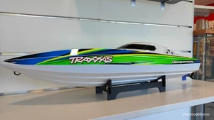 Traxxas Disruptor Brushless Mono Hull Offshore RC Boat - Picture 1 of 11