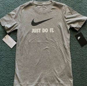 NWT Nike Boys YMD Gray/Black/White JUST DO IT Shirt Medium - Picture 1 of 2