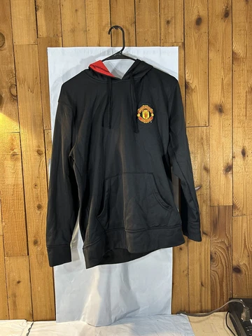 Manchester United men’s black hoodie sweater size small Cover