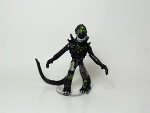 Aliens Movie Minimates Toys R Us Series 01 Battle-Damaged Alien - Picture 1 of 1