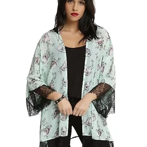 Hot Topic Totenkopf Kimono mintgrün mit Totenkopf Print & schwarzem Spitzenbesatz M - Bild 1 von 5