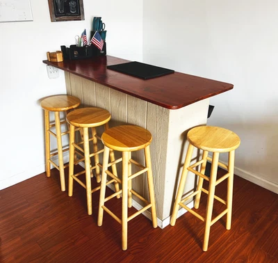 Barra hecha a mano personalizada Daniel's Foto 1 de 4