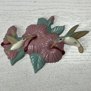 Kolibri Maserholz Wanddeko #3303 türkis & rosa Hibiskus Frühling Vintage - Bild 1 von 6