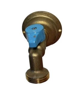 SharkBite Push-to-Connect Quarter Turn 24620LF  Hose Bibb 1/4 x 1/2 MHT Dia. in. - Picture 1 of 3