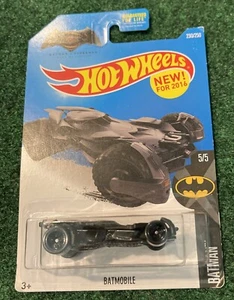 Hot Wheels 2016 BATMOBILE 230/250 (5/5) Preowned 1:64 Scale HTF RARE - Picture 1 of 5
