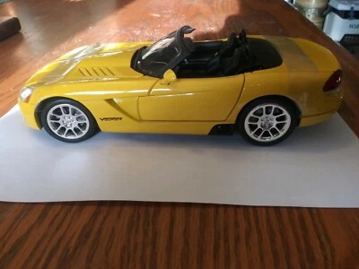 Dodge Viper SRT Die Cast ERTL Racing Champions 2003 1:18 Fast And The Furious  Foto 1 de 4