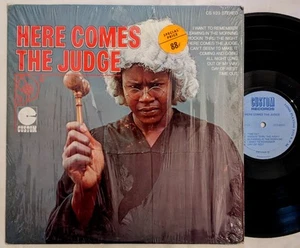 Larry & Tommy HERE COMES THE JUDGE Joe Houston LP Custom CS1123 wild r&b SHRINK - Picture 1 of 5
