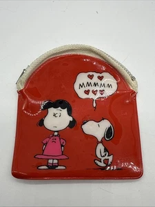Vintage Peanuts Snoopy & Lucy Coin Purse Vinyl Hallmark Made In Japan Schulz - Picture 1 of 9