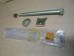 Brazo oscilante peugeot 204+304, perno cojinete 5132.29 - Imagen 1 de 3
