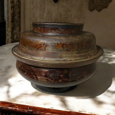 Tigela grande tibetana antiga Tsampa - Imagem 1 de 4