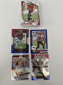 Tampa Bay Buccaneers 25 Karten Lot. Mehrere Jahre. RC’s & Stars. - Bild 1 von 1