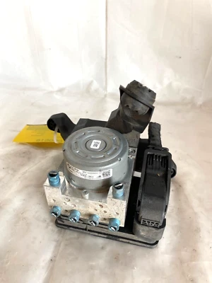 2018 - 2021 BMW X1 Anti-lock Brake System  ABS Pump Control Unit 6888043 OEM J - Image 1 of 4
