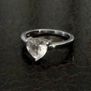 Vintage Sterlingsilber signiert Gr. 8 klar Turmalin Herz Solitär facettierter Ring  - Bild 1 von 9