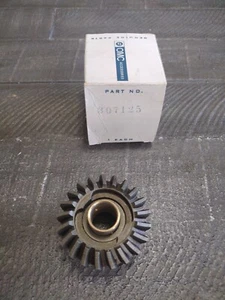 M23B Evinrude Johnson OMC 307125 Reverse Gear OEM New Factory Boat Parts - Picture 1 of 2