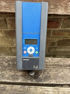 Vacon 3kw Drive VACON0010-3L-0008-4+EMC2+ QPES See Description - Picture 1 of 11