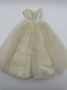 Barbie Wedding Dress Gown #947 Brides Dream Label Vintage 1964 - Picture 1 of 7