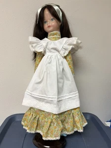 Muñeca niña morena 1976 hecha a mano 24” de alto cara pintada cera corporal suave? Manos de cabeza - Imagen 1 de 16