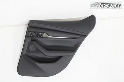 MAZDA 3 2020-2023 hatchback trasero derecho interior puerta panel cubierta moldura OEM Foto 1 de 4