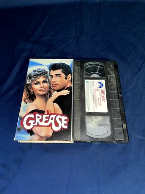 Grease VHS Tape & Cover - 1977 John Travolta Olivia Newton Foto 1 de 4