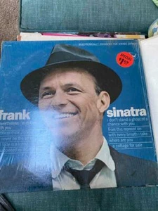 FRANK SINATRA NEVERTHELESS I'M IN LOVE WITH YOU LP 1968 VG++ Cello - Bild 1 von 1