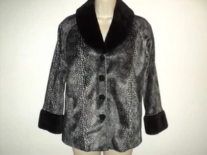 Guess Jacket Coat Women's Size M Faux Fur Snakeskin Print Gray and Black Medium - Picture 1 of 7