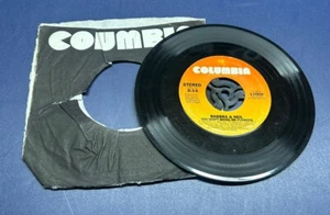 Barbra Streisand & Neil Diamond - You Don't Bring Me Flowers 7” Single Free P&P - Picture 1 of 2